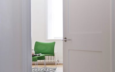 Entering Clerkenwell Renovated Apartment